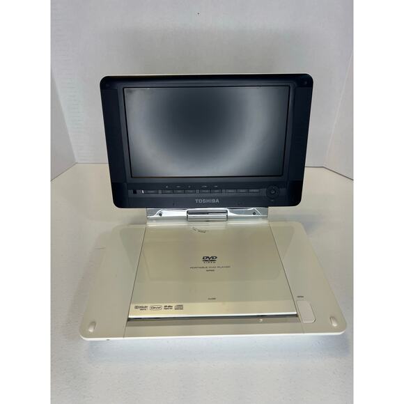 TOSHIBA SD-P93S 9" Swivel Widescreen Travel/Portable DVD Player only - Picture 1 of 4